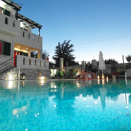 Ionian Villas Áyios Nikítas Zimmer foto